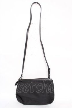 画像2: INGEBORG / ポーチショルダーバック  黒 Y-26-04-03-035-LO-BG-SZ-ZY