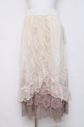 axes femme / グラデレースフリルスカート  ベージュ Y-26-04-05-114-AX-SK-SZ-ZY