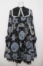 画像1: Angelic Pretty / Magic Amuletワンピース  黒 Y-26-04-07-049-AP-OP-SZ-ZY (1)