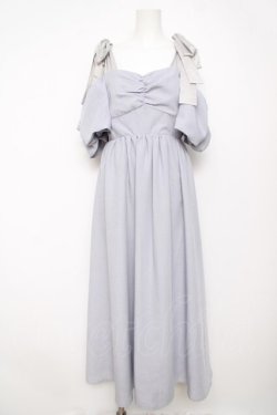 画像1: earth music&ecology / リボンショルダーオフショルワンピース F グレイッシュブルー Y-26-04-07-063-LO-OP-SZ-ZY