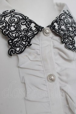 画像3: NIBBLE POISON / ゴシックバタフライ刺繍ブラウス  グレー Y-26-04-09-047-PU-BL-AS-ZY