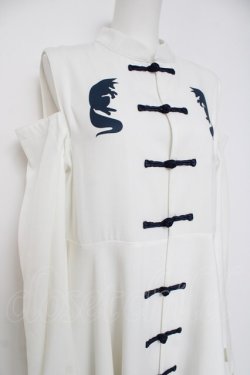 画像2: IRO+IRO / チャイナワンピース  白ｘ紺 Y-26-04-09-116-LO-OP-AS-ZY