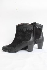画像2: axes femme / バラ刺繍入りブーツ M 黒 Y-26-04-09-015-AX-SH-SZ-ZTK039 (2)