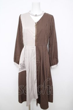 画像1: axes femme / バイカラーイレヘムワンピース  ブラウン Y-26-04-11-057-AX-OP-SZ-ZY