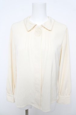 画像1: Fi.n.t / カメオレースモチーフ付きブラウス  生成り Y-26-04-11-028-CA-BL-SZ-ZY