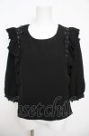 画像1: axes femme / 肩フリルお花モチーフ付きブラウス M 黒 Y-26-04-13-053-AX-TO-SZ-ZY (1)