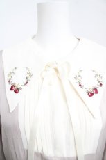 画像3: axes femme / ストロベリー刺繍ワンピース F クリーム Y-26-04-13-108-AX-OP-SZ-ZY (3)