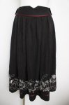 画像1: axes femme / リボン付猫刺繍スカート F 黒 Y-26-04-13-156-AX-SK-SZ-ZY (1)