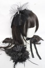画像1: MARBLE / コサージュ付きヘッドドレス  黒 Y-26-04-15-029-GO-AC-SZ-ZY (1)