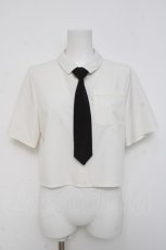 画像1: axes femme / ネクタイ付ショートシャツ F 白 Y-26-04-17-068-AX-BL-SZ-ZY (1)
