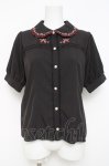 画像1: axes femme POETIQUE / ストロベリー刺繍ブラウス M 黒 Y-26-04-17-078-AX-BL-SZ-ZY (1)