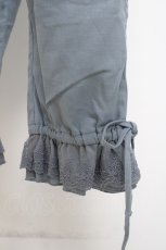 画像3: axes femme POETIQUE / 裾フリルパンツ  サックス Y-26-04-17-195-AX-PA-SZ-ZY (3)