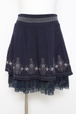 画像1: Ozz oneste / 裾バラ刺繍スカート  紺 Y-26-04-17-204-OO-SK-SZ-ZS (1)