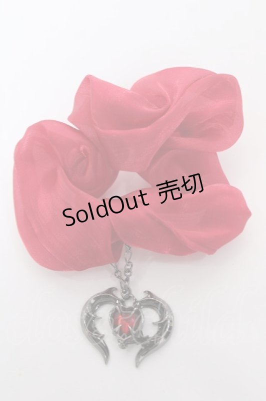 画像1: axes femme / チャーム付きシュシュ   Y-26-04-19-076-AX-ZA-SZ-ZY (1)