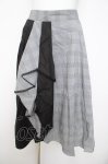 画像1: axes femme / バイカラーフリルスカート  グレー Y-26-04-21-161-AX-SK-SZ-ZY (1)