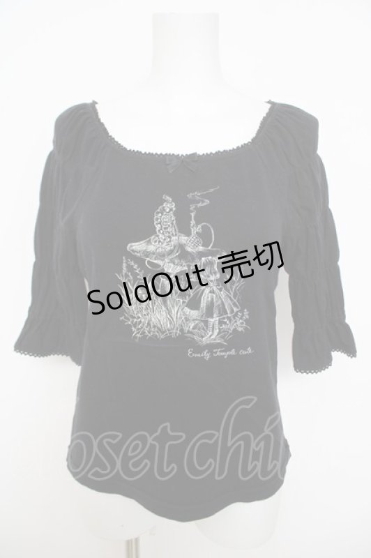 画像1: Emily Temple cute / アリスプリントシャーリングカットソー M 黒 Y-26-04-22-074-ET-TO-SZ-ZY (1)