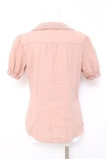 画像2: axes femme / レース配色シャドーストライプブラウス L 淡ピンク Y-26-04-27-079-AX-BL-SZ-ZY (2)