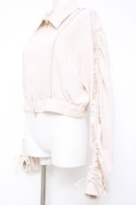 画像2: axes femme / ドロストスリーブシャツブルゾン  生成り Y-26-04-27-112-AX-TO-SZ-ZY (2)