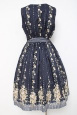 画像2: axes femme / 花柄パネルワンピース  紺 Y-26-04-27-135-AX-OP-SZ-ZY (2)