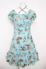 画像1: Emily Temple cute / 総柄アリスワンピース  サックス Y-26-04-27-189-ET-OP-SZ-ZY (1)