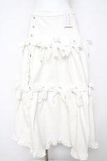 画像1: AVENCHUMU / Leather look hole ribbon skirt  白 Y-26-04-27-205-LO-SK-SZ-ZY (1)