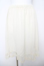 画像1: franche lippee black / 裾バラ刺繍レースインナースカート M 生成り Y-26-04-27-212-LO-SK-SZ-ZY (1)