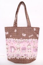 画像1: BABY,THE STARS SHINE BRIGHT / くまくみゃちゃんのスウィートチョコレート柄トートBag  ブラウン Y-26-05-04-017-BA-BG-SZ-ZY (1)