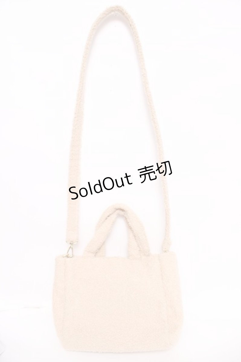 画像2: Maison de FLEUR / リボンベアショルダートートバック  ベージュ Y-26-05-04-021-LO-BG-SZ-ZY (2)