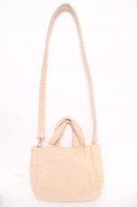 画像2: Maison de FLEUR / リボンベアショルダートートバック  ベージュ Y-26-05-04-021-LO-BG-SZ-ZY (2)