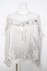 画像1: Angelic Pretty / Lacy Frillブラウス  グレー Y-26-05-05-035-AP-BL-SZ-ZY (1)