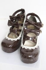 画像1: axes femme kawaii / ダブルリボンスカラップパンプス L 茶 Y-26-05-08-048-AX-SH-SZ-ZY (1)