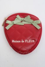 画像1: Maison de FLEUR / いちごアクセサリーケースBOOK  レッド Y-26-05-08-006-LO-ZA-SZ-ZY (1)