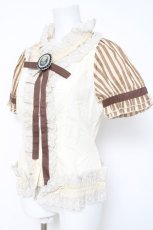 画像2: MARBLE / カメオブローチ付きクラシカルブラウス M 生成り Y-26-05-08-071-GO-BL-SZ-ZY (2)
