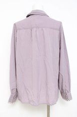 画像2: axes femme / カメオ付ピンタックブラウス L ラベンダー Y-26-05-08-083-AX-BL-SZ-ZY (2)