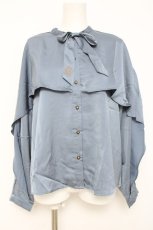 画像1: axes femme / ケープ風ボウタイブラウス M サックス Y-26-05-08-089-AX-BL-SZ-ZY (1)