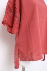 画像3: axes femme / レース×コットン袖カットプルオーバー F 赤 Y-26-05-08-104-AX-TO-SZ-ZY (3)
