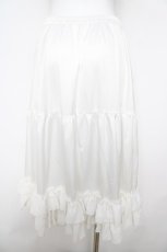 画像2: axes femme kawaii / ミディフリルペチスカート  白 Y-26-05-08-171-AX-SK-SZ-ZY (2)