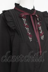 画像3: axes femme / 薔薇刺繍ハイネックブラウス L 黒 Y-26-05-10-043-AX-BL-SZ-ZY (3)