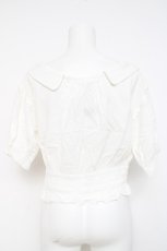 画像2: axes femme POETIQUE / マリン刺繍オフショルブラウス  シロ Y-26-05-10-044-AX-BL-SZ-ZY (2)