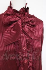 画像4: Angelic Pretty / 立ち襟Royalストライプブラウス  ワイン Y-26-05-10-055-AP-BL-SZ-ZY (4)
