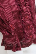 画像5: Angelic Pretty / 立ち襟Royalストライプブラウス  ワイン Y-26-05-10-055-AP-BL-SZ-ZY (5)