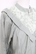 画像4: axes femme POETIQUE / レース切替フリルブラウス M ミント Y-26-05-10-062-AX-BL-SZ-ZY (4)