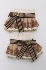 画像1: Angelic Pretty / Chocolate Pieceプリーツカフス  アイボリー Y-26-05-10-016-AP-ZA-SZ-ZY (1)