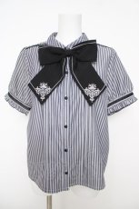 画像1: axes femme / 刺繍リボンセットブラウス  グレー Y-26-05-12-046-AX-BL-SZ-ZY (1)
