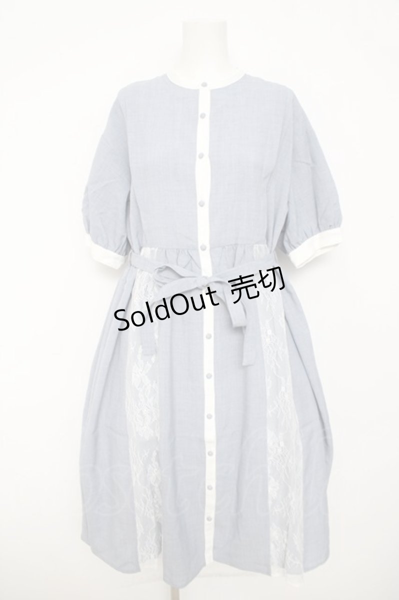 画像1: axes femme / レース切替シャツワンピース M サックス Y-26-05-12-120-AX-OP-SZ-ZS (1)