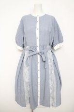 画像1: axes femme / レース切替シャツワンピース M サックス Y-26-05-12-120-AX-OP-SZ-ZY (1)