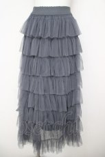 画像1: axes femme / フリルティアードチュールスカート F ブルーグレー Y-26-05-12-174-AX-SK-SZ-ZY (1)