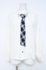 画像1: axes femme POETIQUE / ネクタイ付トランプ刺繍ブラウス M 生成り Y-26-05-17-028-AX-BL-SZ-ZY (1)