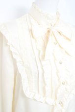 画像4: axes femme / 袖プチバラ使いボウタイブラウス  生成り Y-26-05-19-039-AX-BL-SZ-ZY (4)