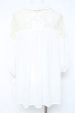 画像2: axes femme POETIQUE / レース切り替えプルブラウス  生成り Y-26-05-19-016-AX-TO-SZ-ZY (2)